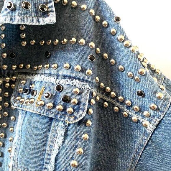 Hand Beaded Denim Over The Shoulder Rivet Studded Blue Denim Jacket One Size - Picture 5 of 10